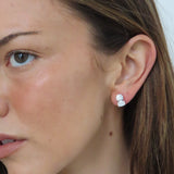 Round and E/W Emerald Stud