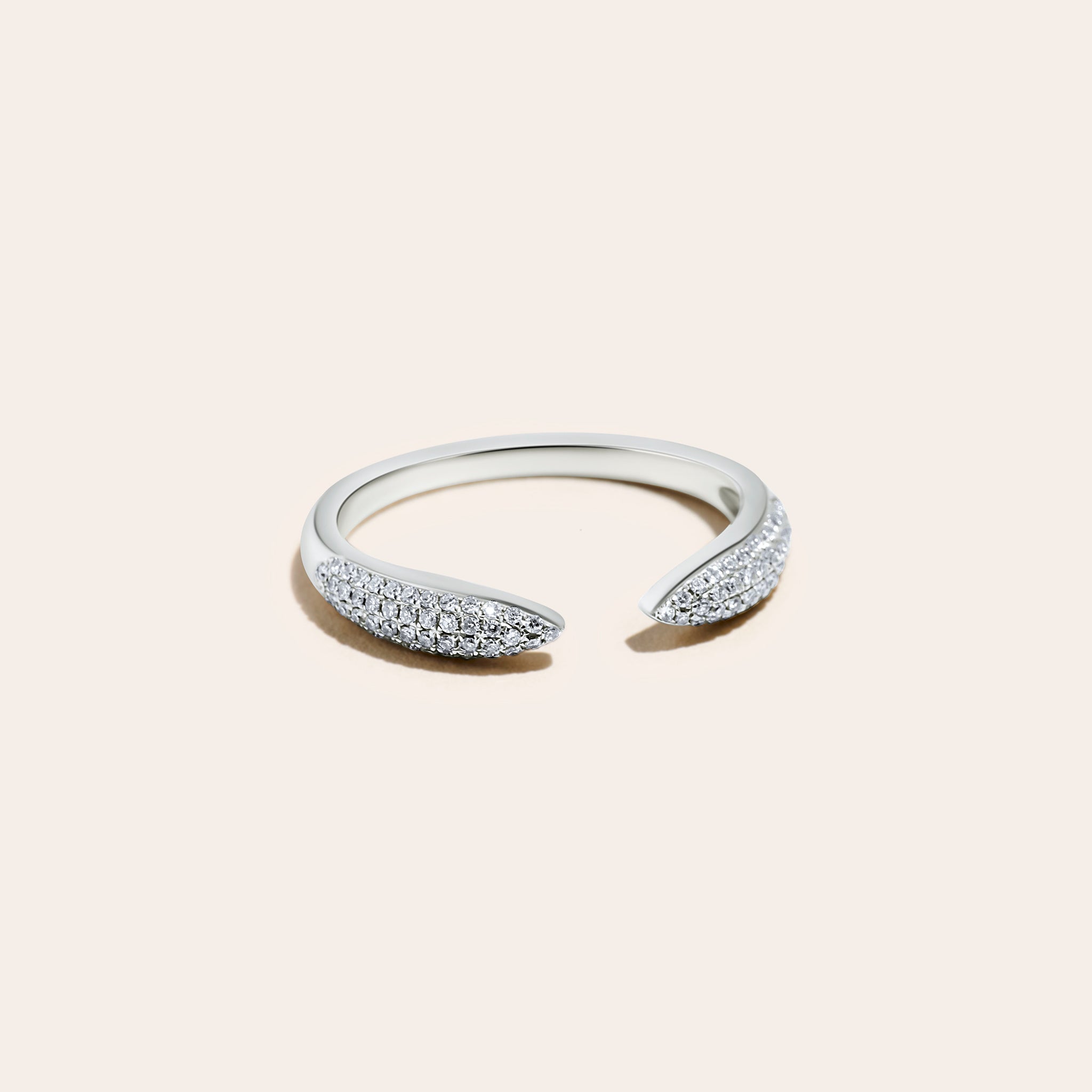 14k white gold diamond claw ring
