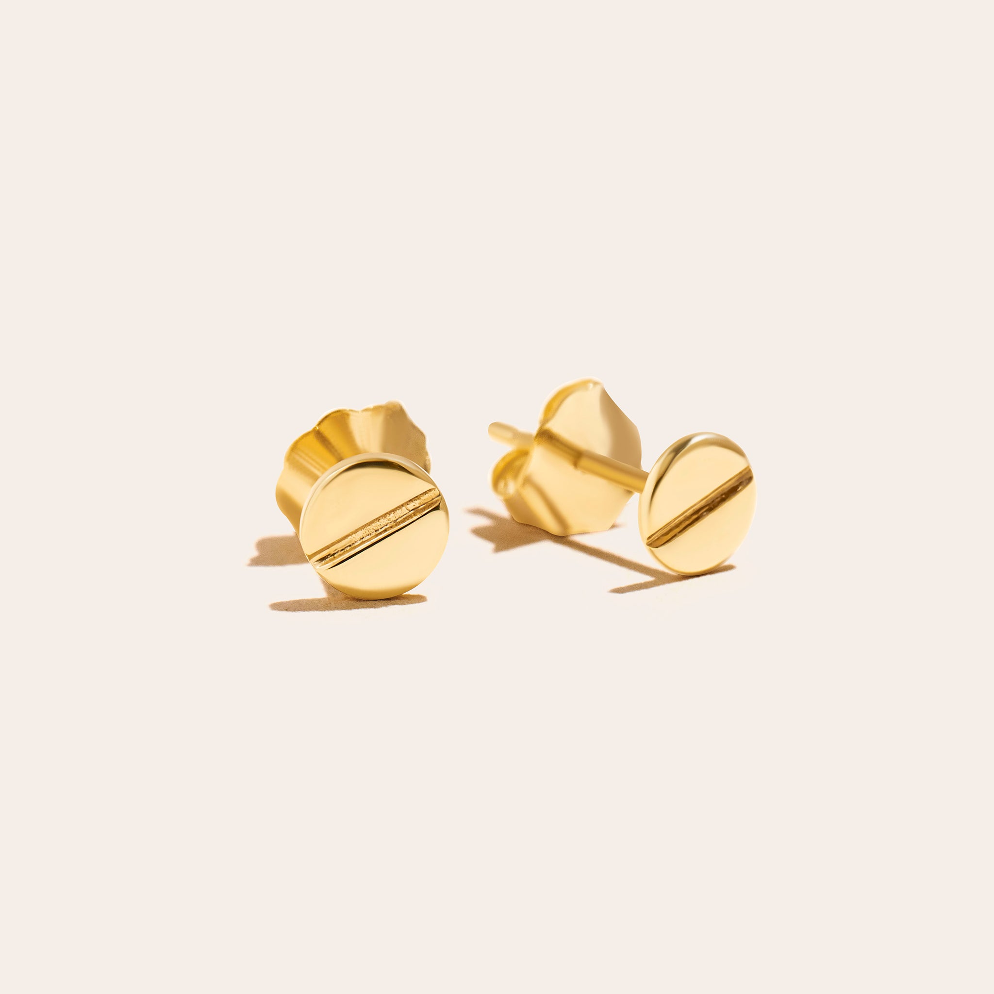 14k gold screw stud earring